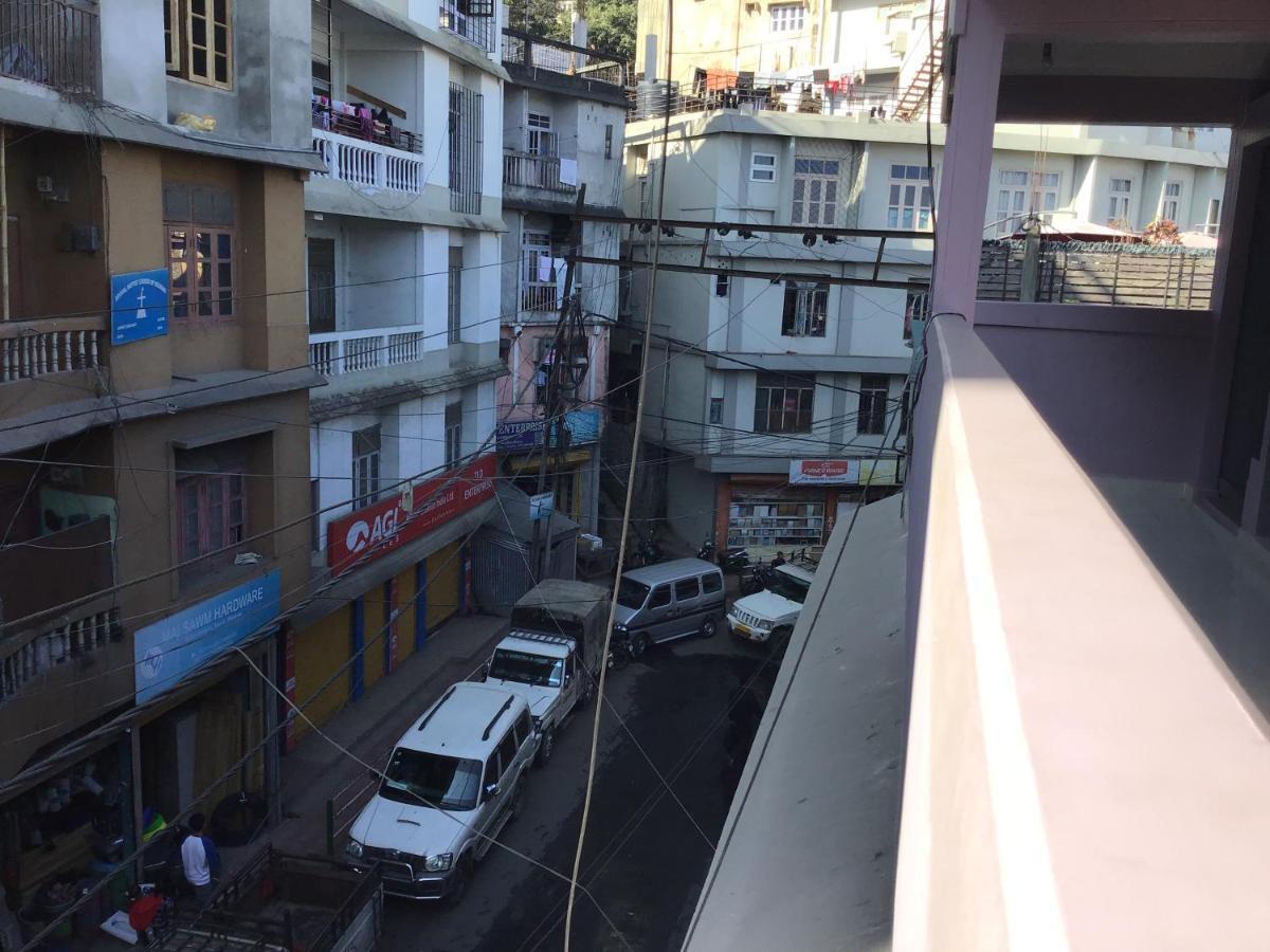 The 1998 Homestay Aizawl Exterior photo
