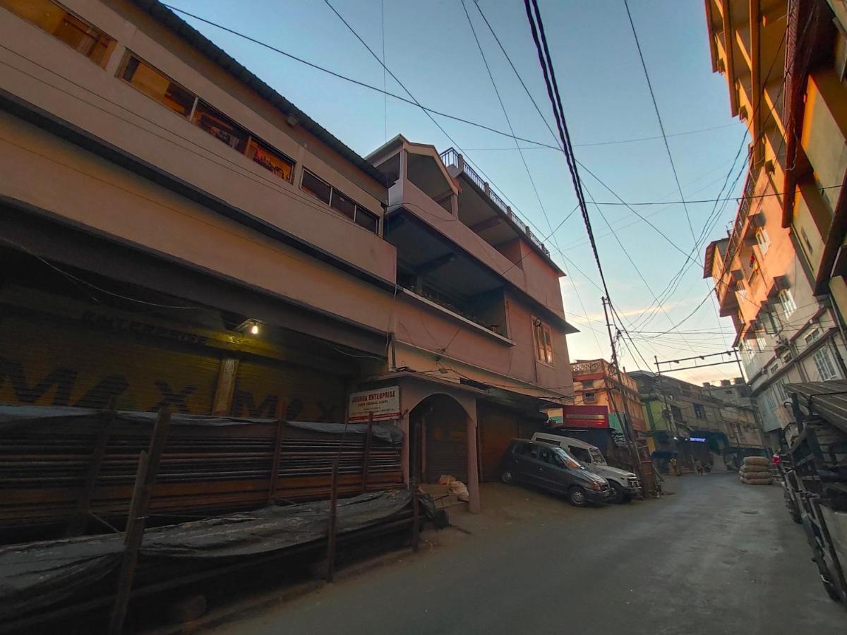 The 1998 Homestay Aizawl Exterior photo